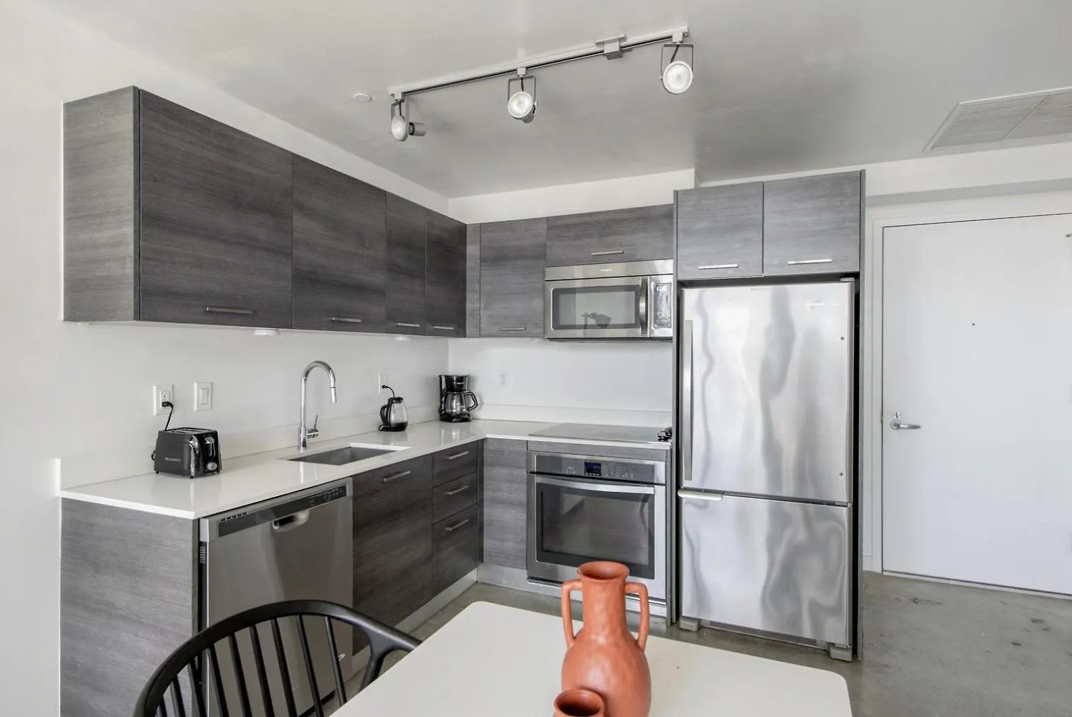 Apartment Blueground Downtown Wd Grills Near Dining Mia-90