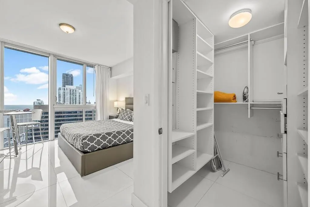 Apartment 44th Floor Corner 2 Bdr• Icon Brickell• Ocean View And Free