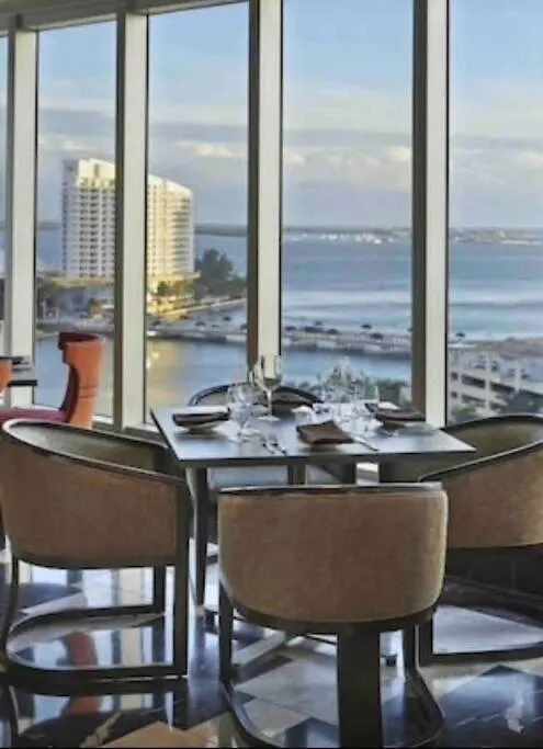 44th Floor Corner 2 Bdr• Icon Brickell• Ocean View And Free Apartment *