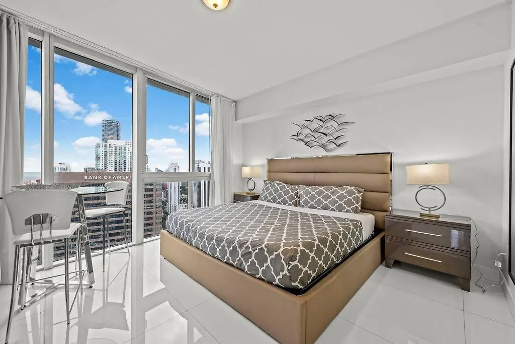 44th Floor Corner 2 Bdr• Icon Brickell• Ocean View And Free * Miami