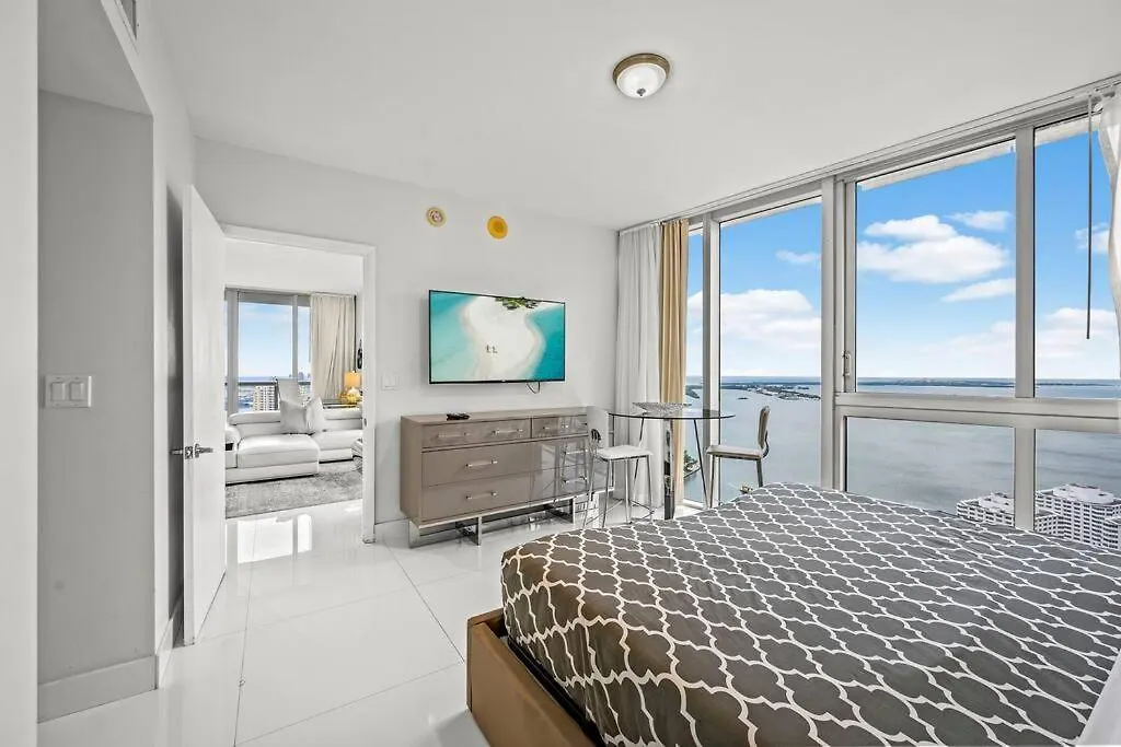 44th Floor Corner 2 Bdr• Icon Brickell• Ocean View And Free Apartment *