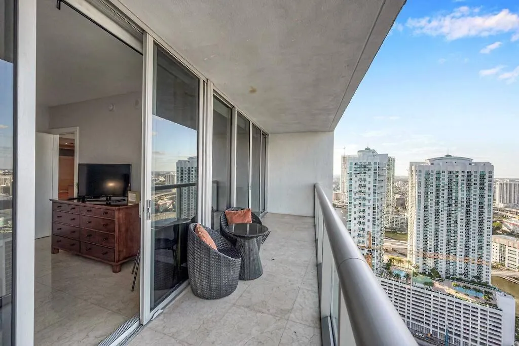 Icon 39th Floor 1 Bedroom Apartment- Bay & View- Free Apartamento *