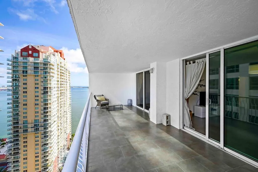Luxury 1 Bdr • 30th Floor • Brickell • Water Views * 迈阿密