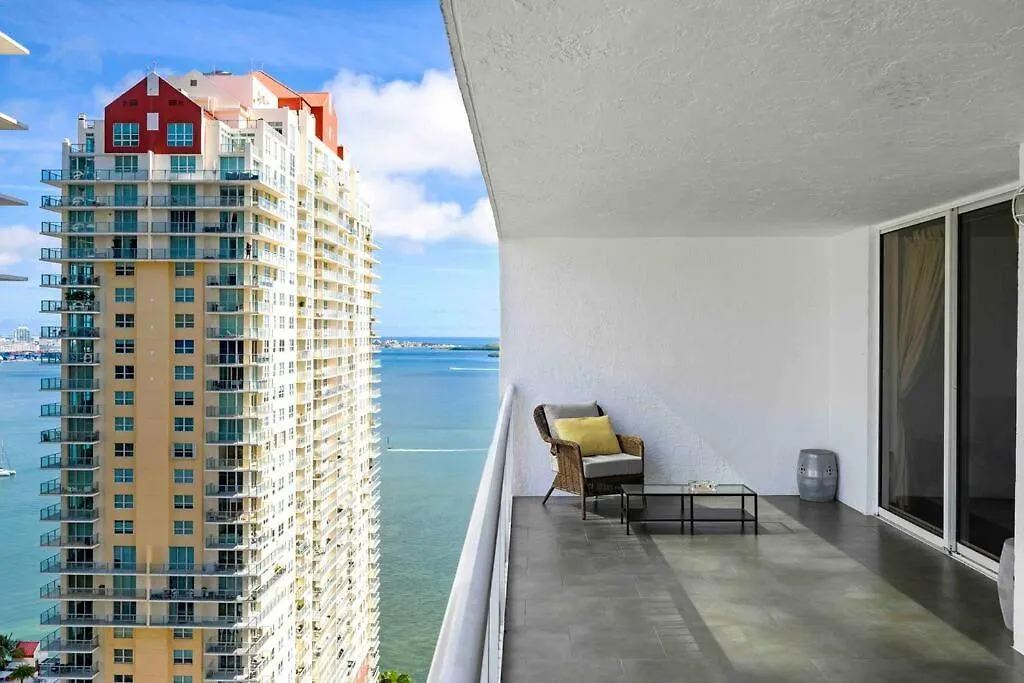 Luxury 1 Bdr • 30th Floor • Brickell • Water Views 公寓 *