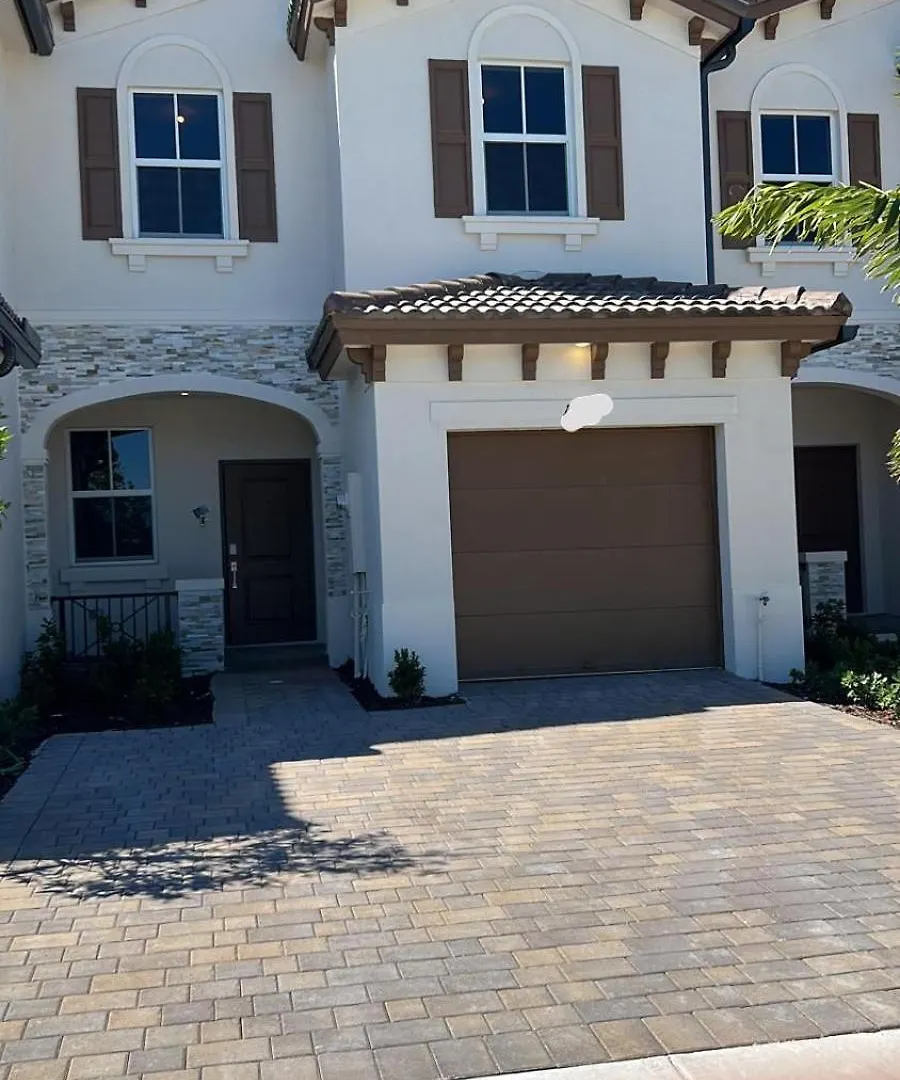 Unique North Bedrooms Homestay Miami