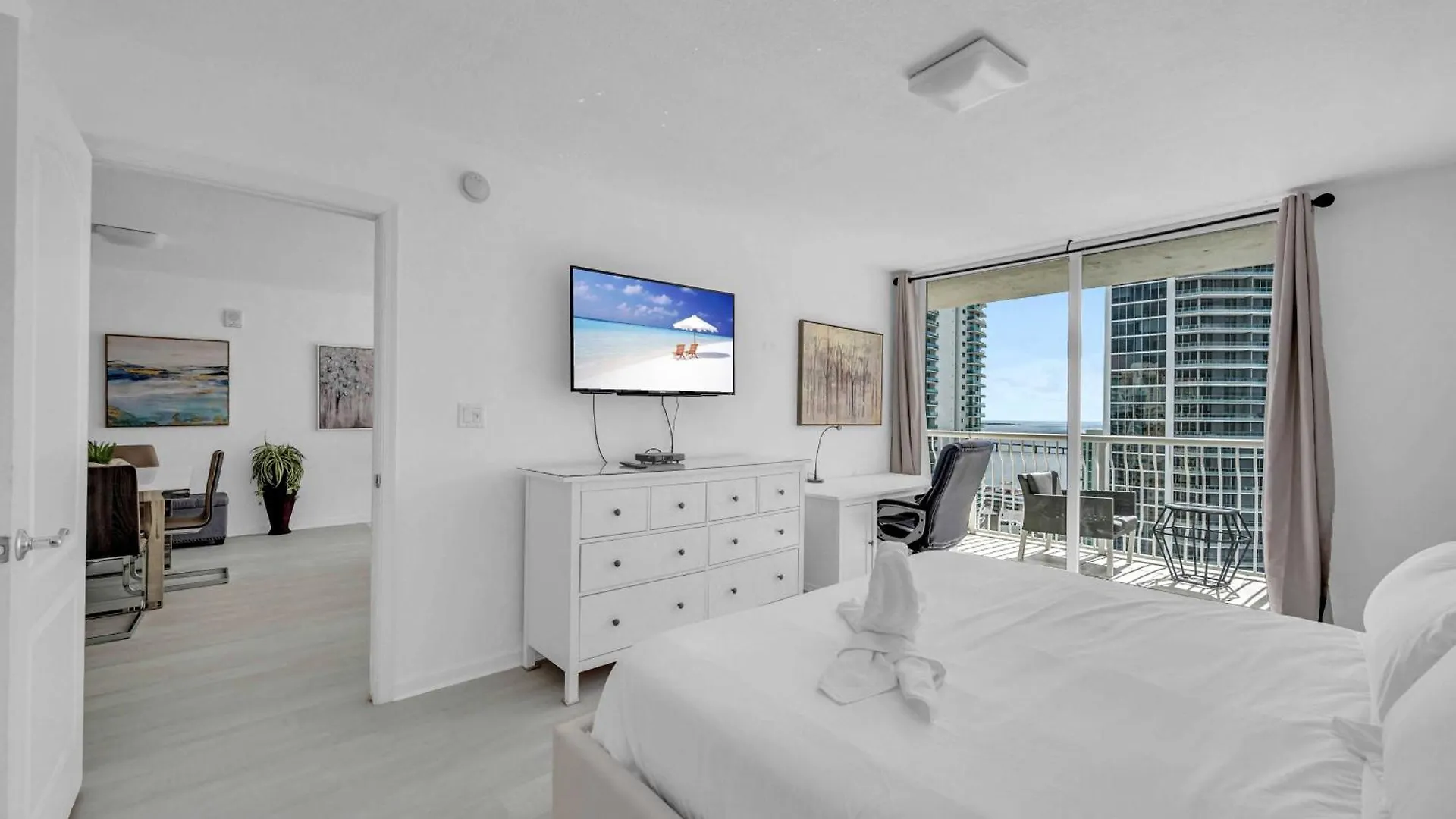 Deluxe 1 Bedroom • Brickell • Ocean View Miami