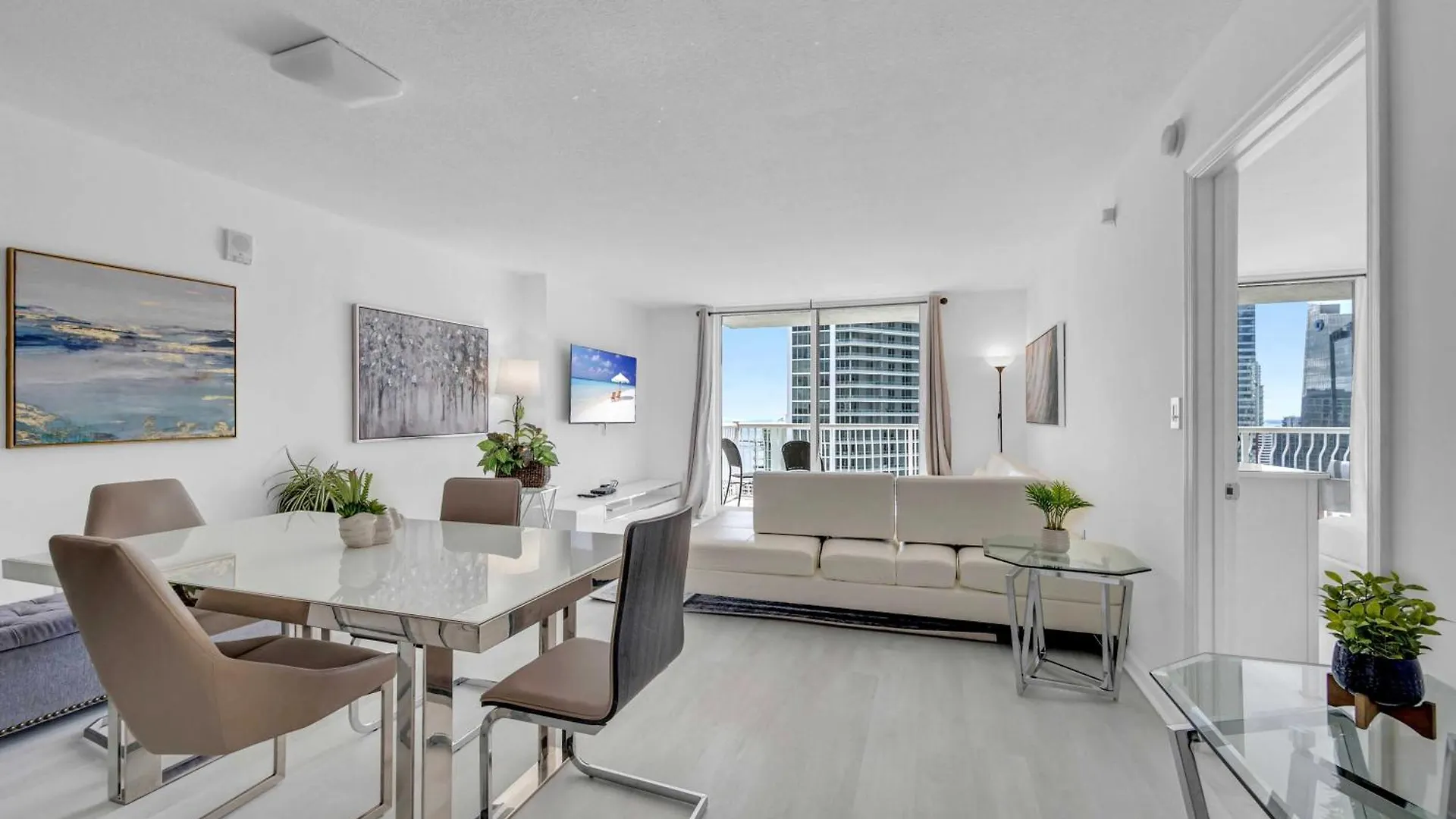 Deluxe 1 Bedroom • Brickell • Ocean View Apartment *