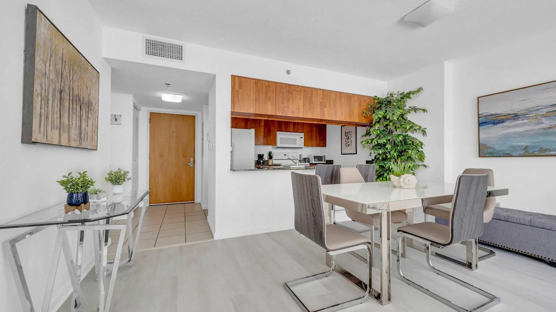 Deluxe 1 Bedroom • Brickell • Ocean View Apartment