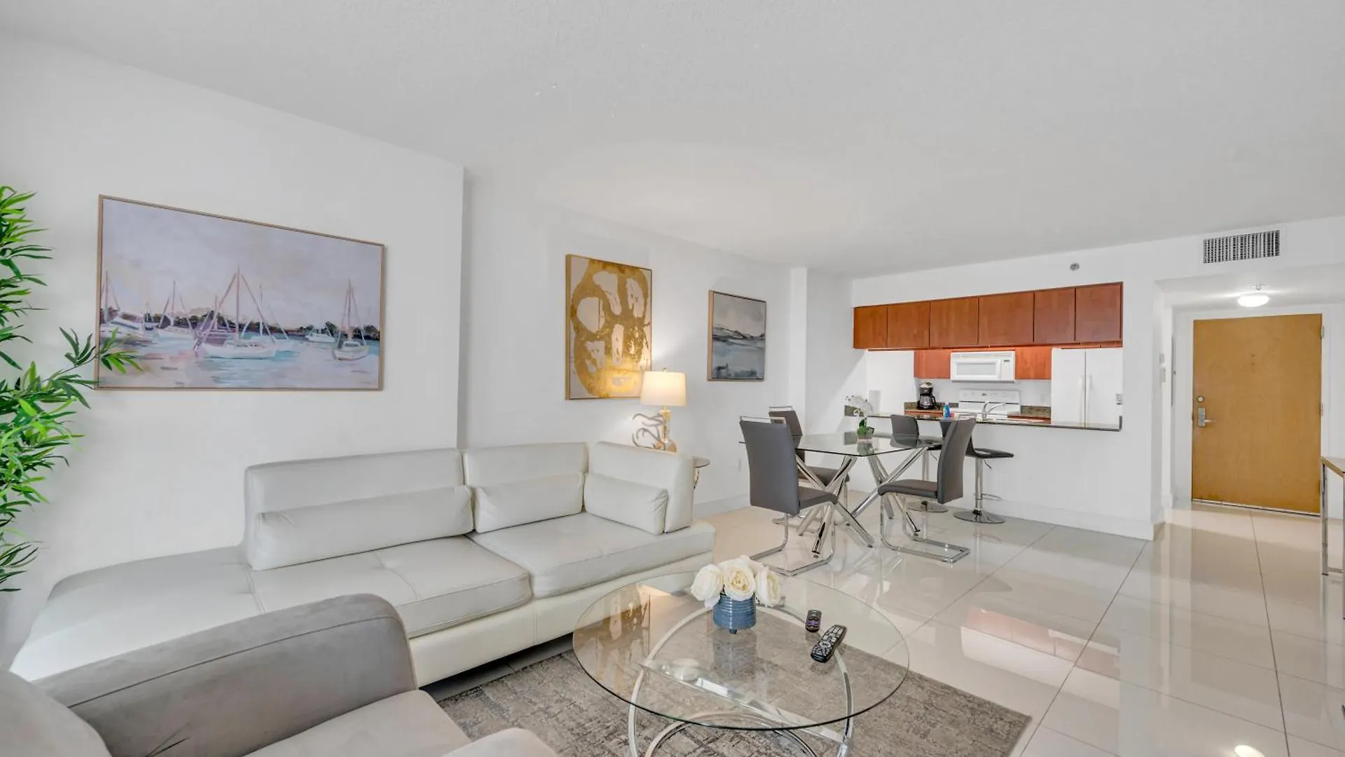 Luxury 1 Bedroom • Brickell • Unique Views