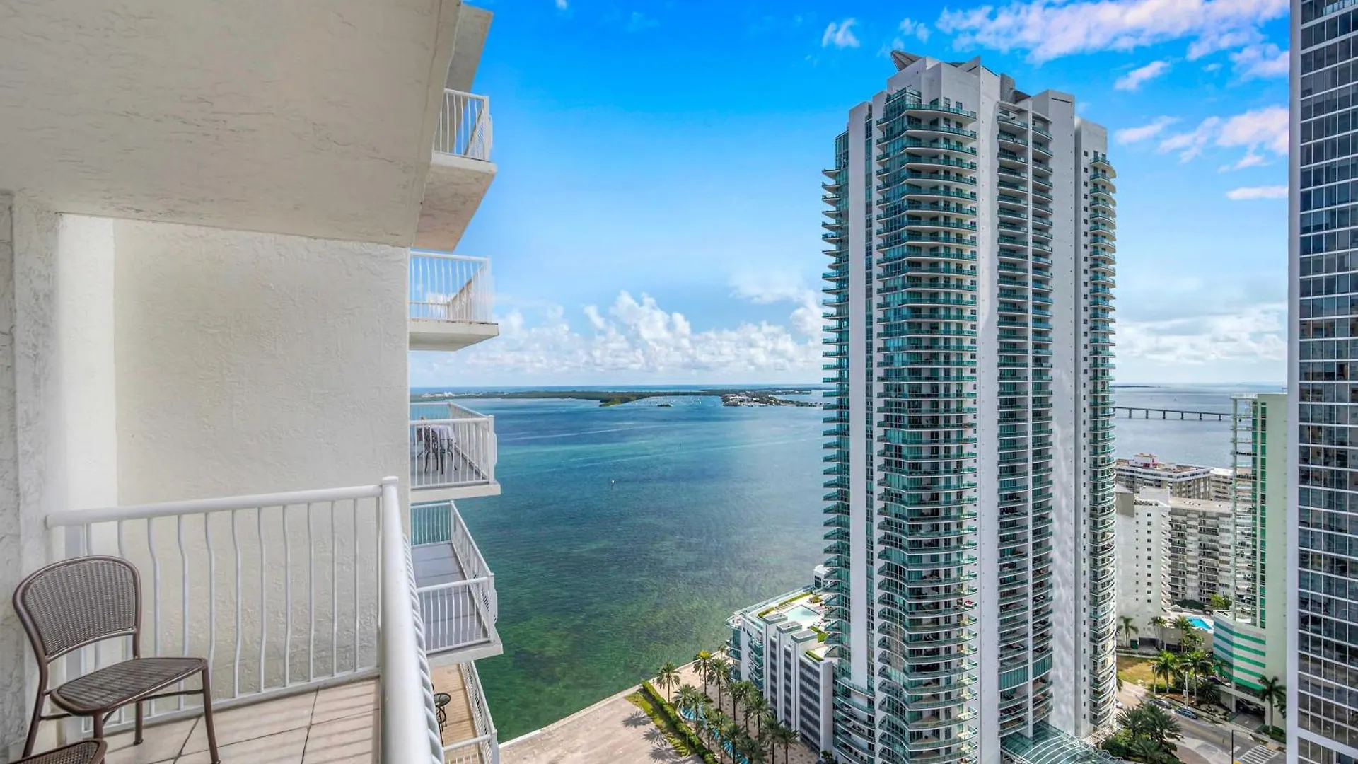 Deluxe 1 Bedroom • Brickell • Ocean View