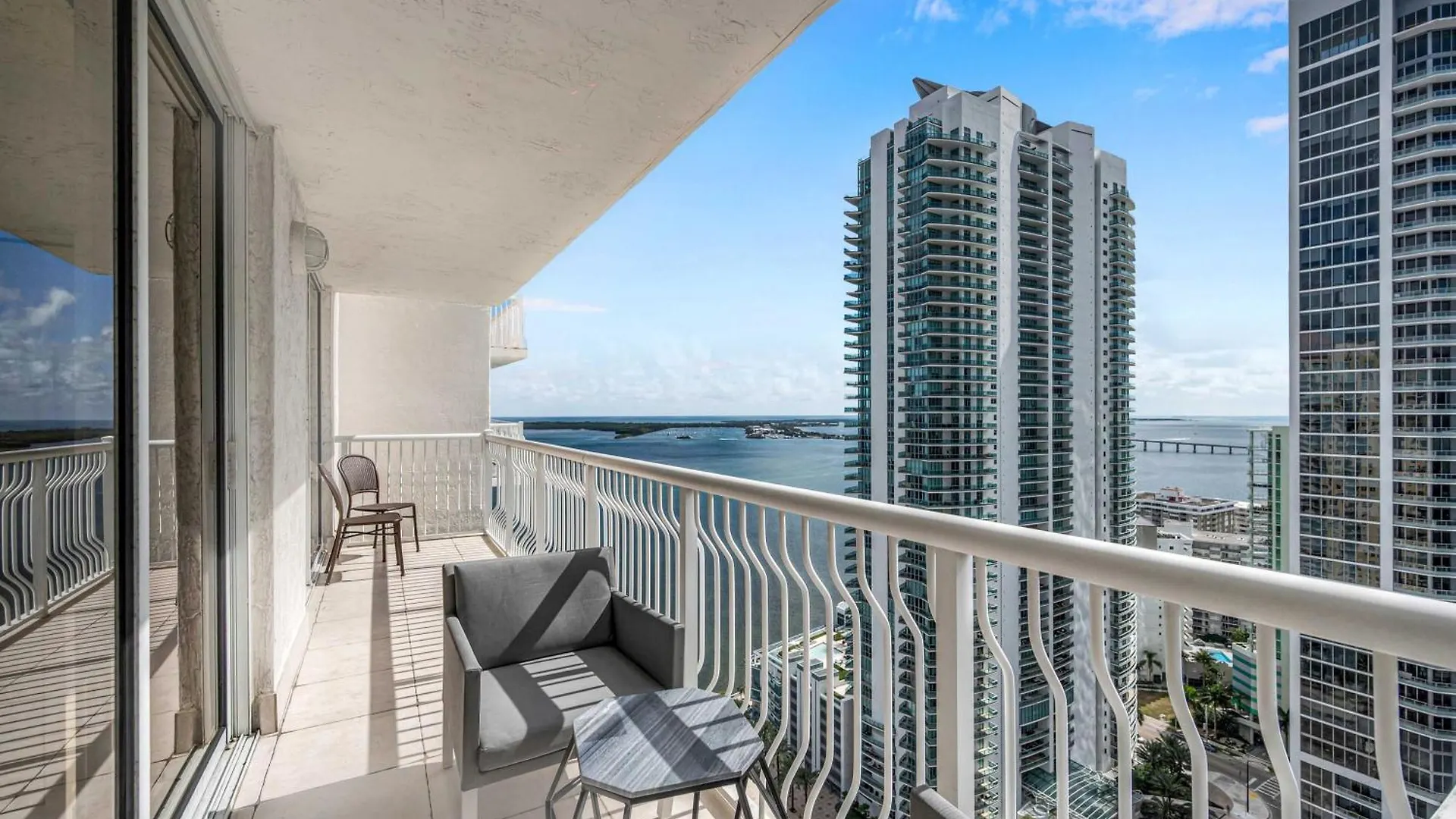 Apartment Deluxe 1 Bedroom • Brickell • Ocean View Miami
