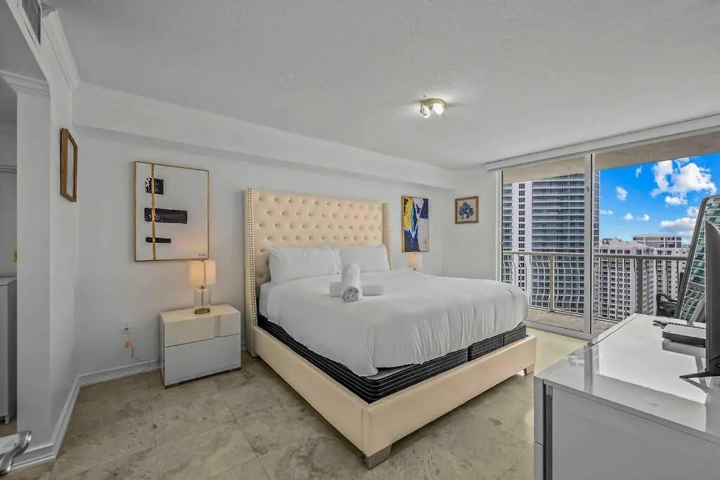 Exquisite 1 Bed • 33 Floor •brickell • Ocean Views