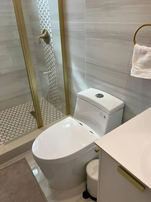 Apartment And Cozy 4 *