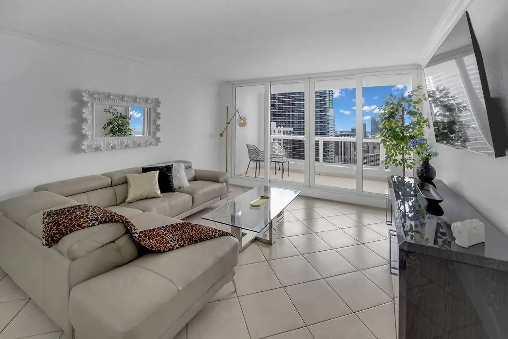 Ray Of Light! Penthouse! * Miami