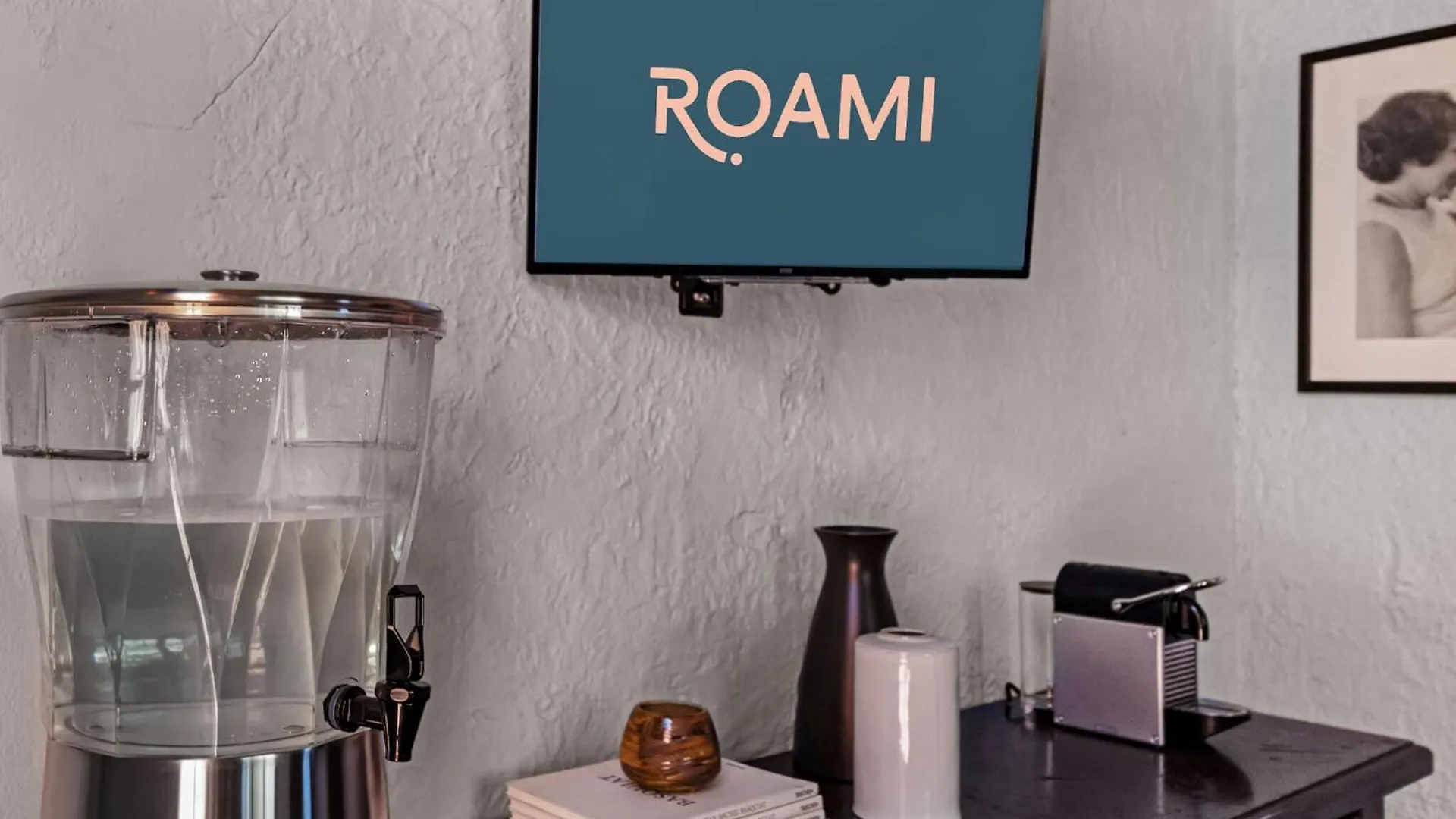 Roami At Tower - Calle Ocho