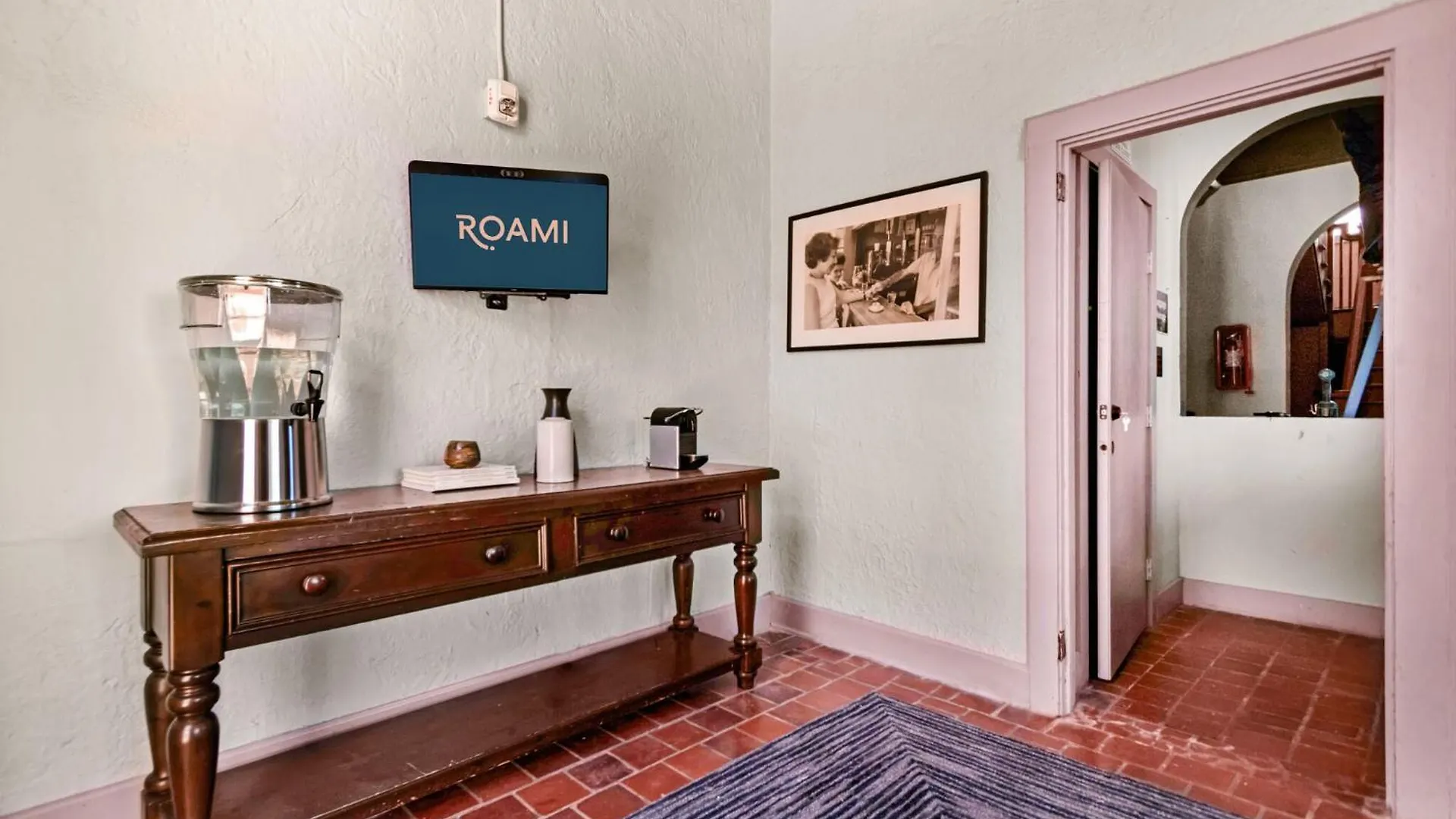 Roami At Tower - Calle Ocho Hotel *