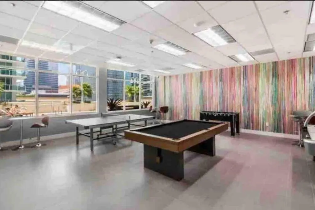 Apartment Stunning 1 Bdr 1 Bth • Brickell • Bay & Views