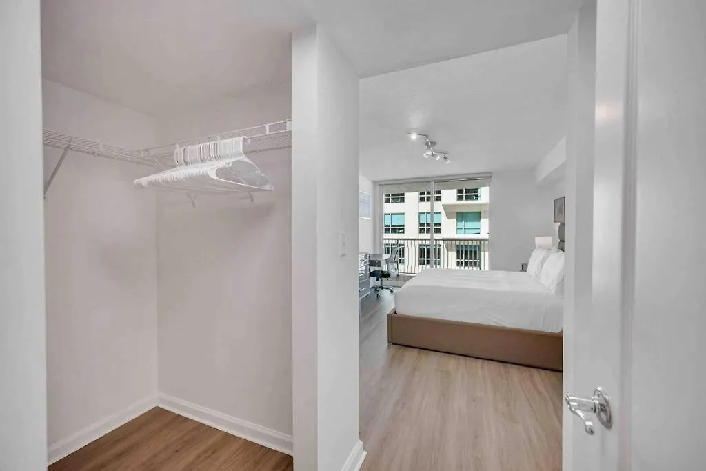 Spacious 36th Flr 1 Bd 1 Bt • Brickell • Bay View Miami