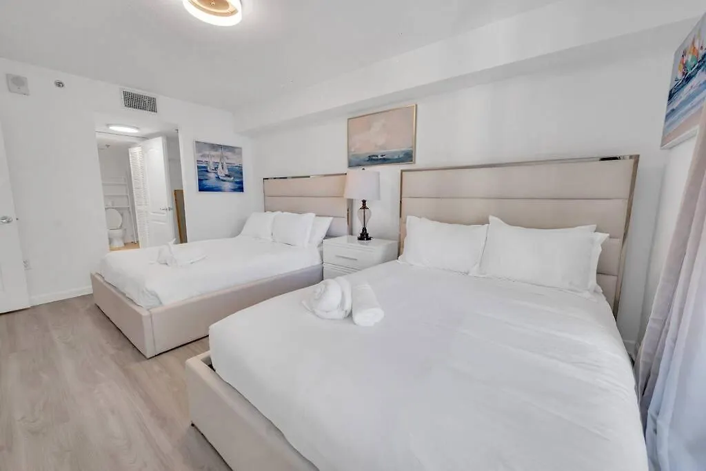 Beautiful 1 Bed 1 Bath • Brickell • Bay View Miami