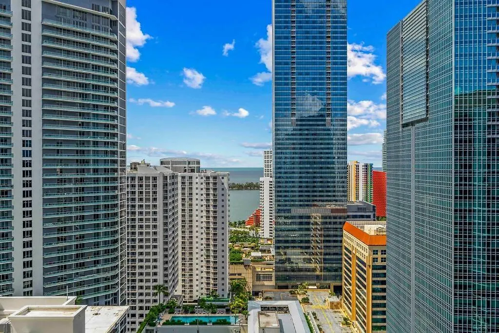 Apartment Exquisite 1 Bed • 33 Floor •brickell • Ocean Views Miami