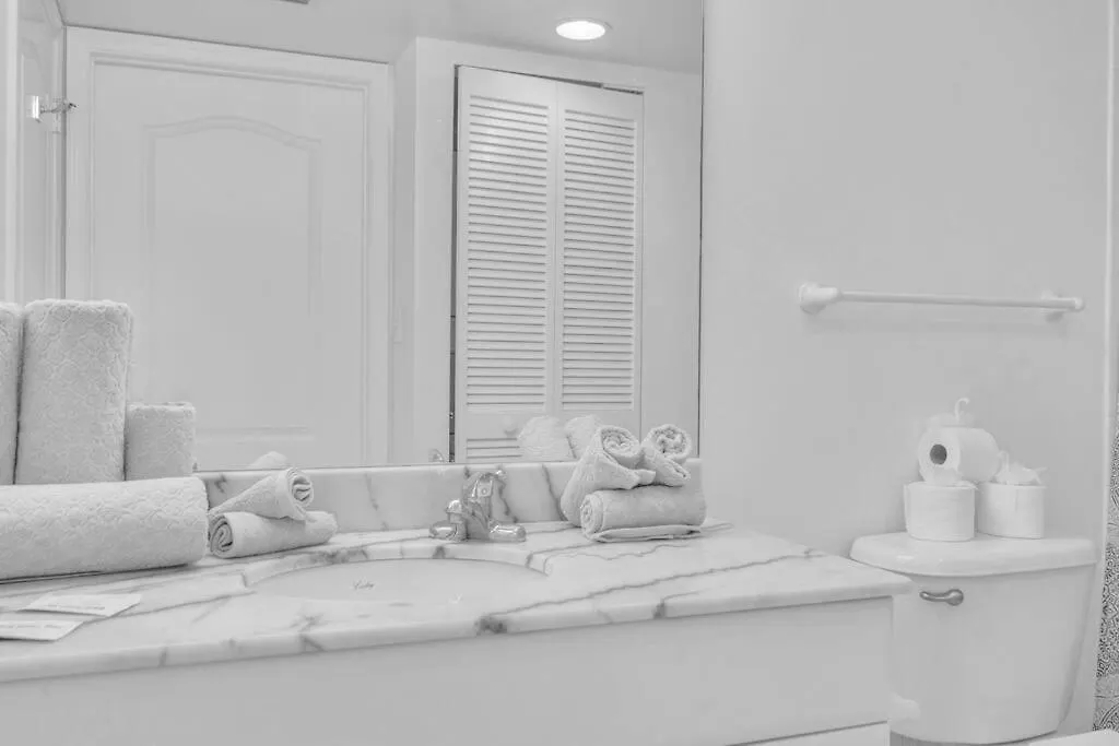 Apartment Stunning 1 Bdr 1 Bth • Brickell • Bay & Views