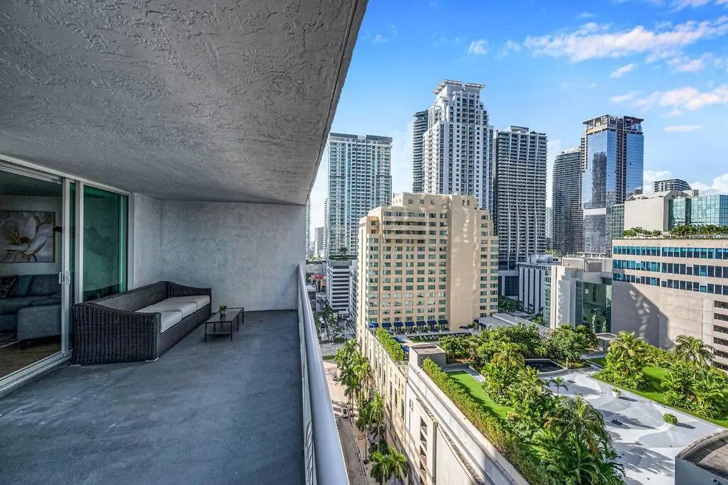 Apartment Stunning 1 Bdr 1 Bth • Brickell • Bay & Views