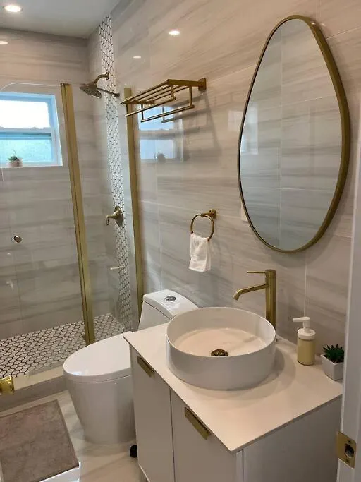 Apartment And Cozy 4 *