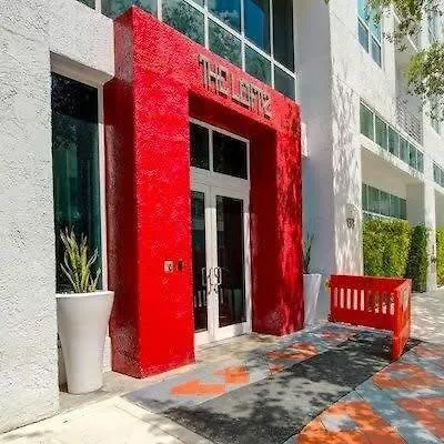 Long Term Allowed Dt Rooftop And Lap Pool