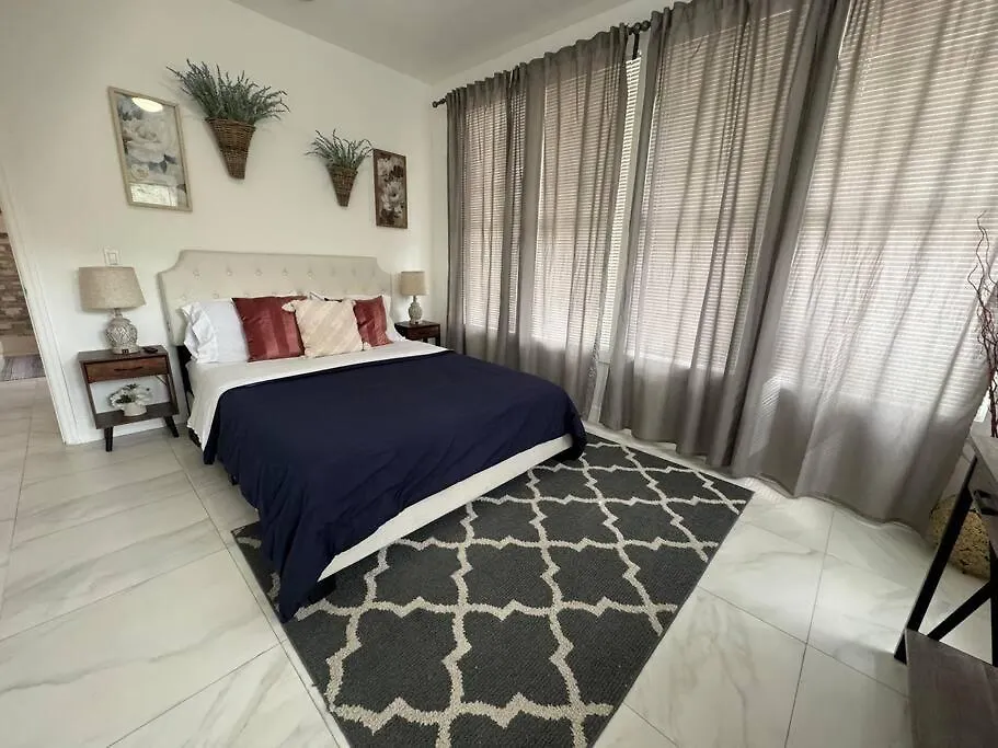 Brickell + Wynwood Wonderland: Spacious 6br *
