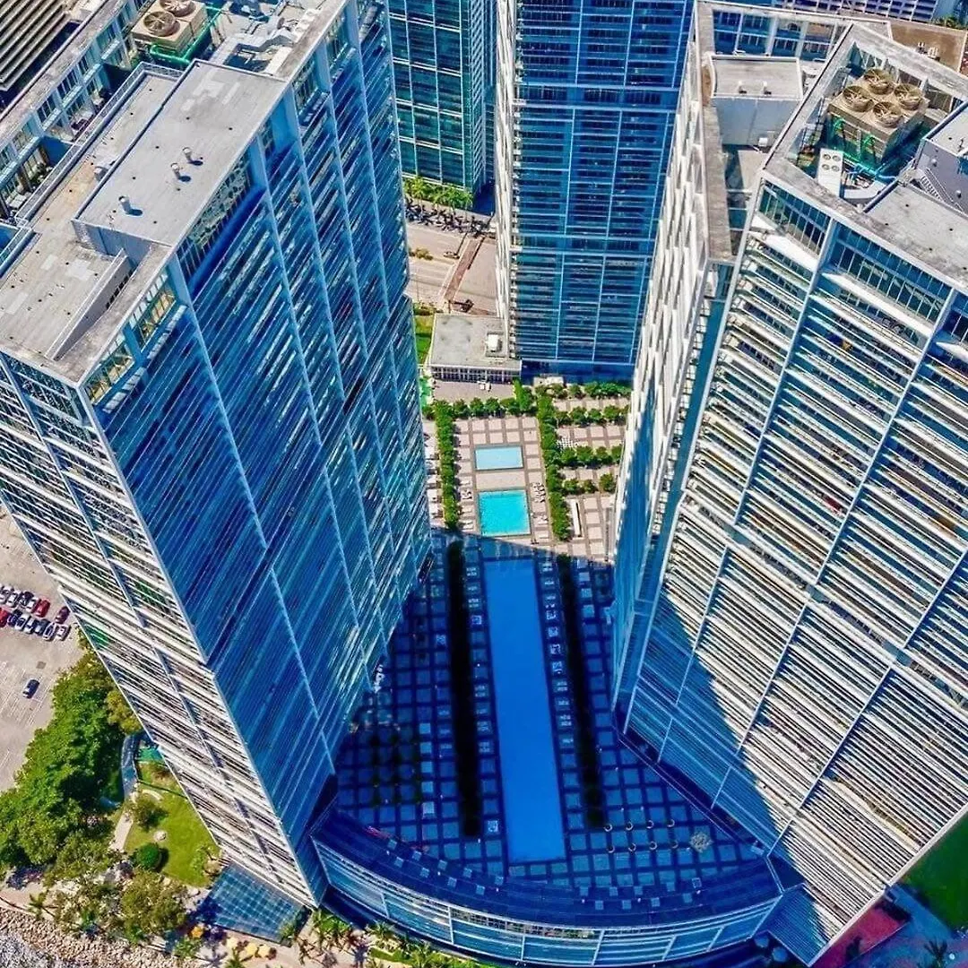 Downtown Brickell- Free Pool -gym-