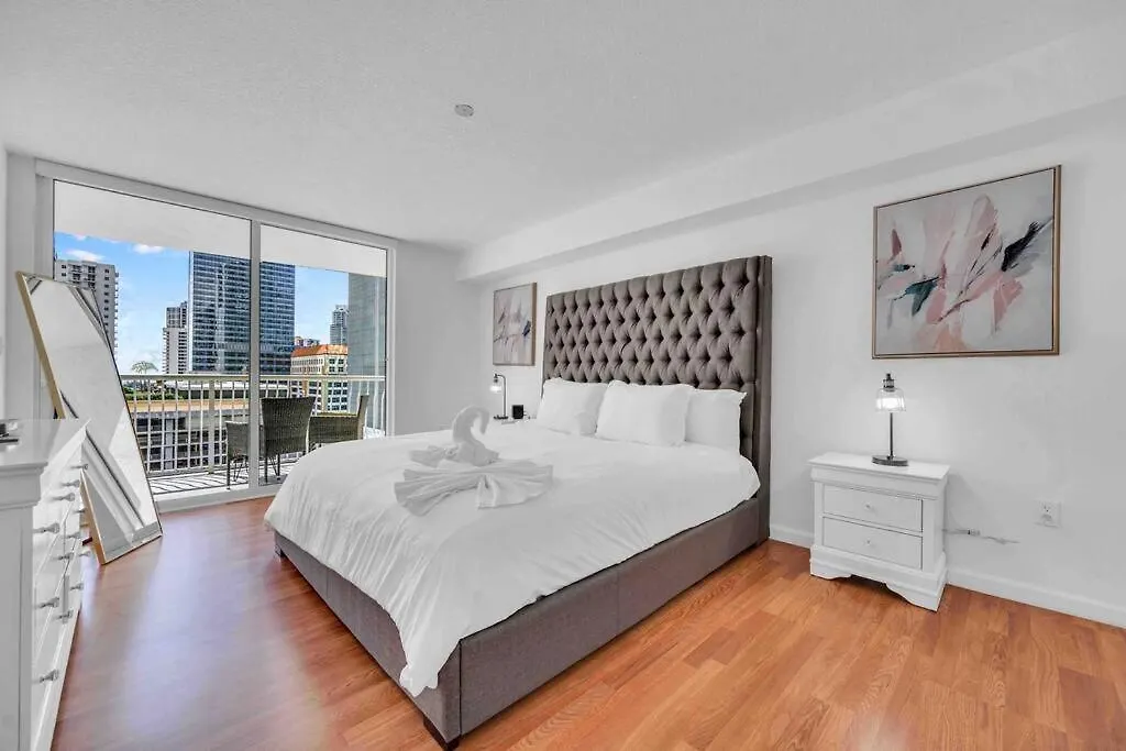 Apartment Lux 1 Bdr 1 Bth • Brickell • Pool & Ocean Views