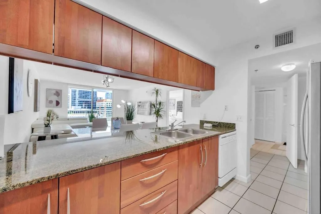Apartment Lux 1 Bdr 1 Bth • Brickell • Pool & Ocean Views
