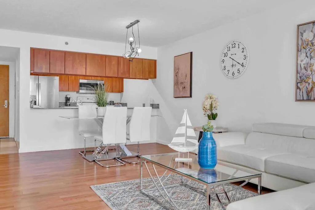 Lux 1 Bdr 1 Bth • Brickell • Pool & Ocean Views Miami