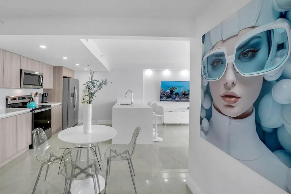 Apartman Shades Of Sky Penthouse! Newly Renovated