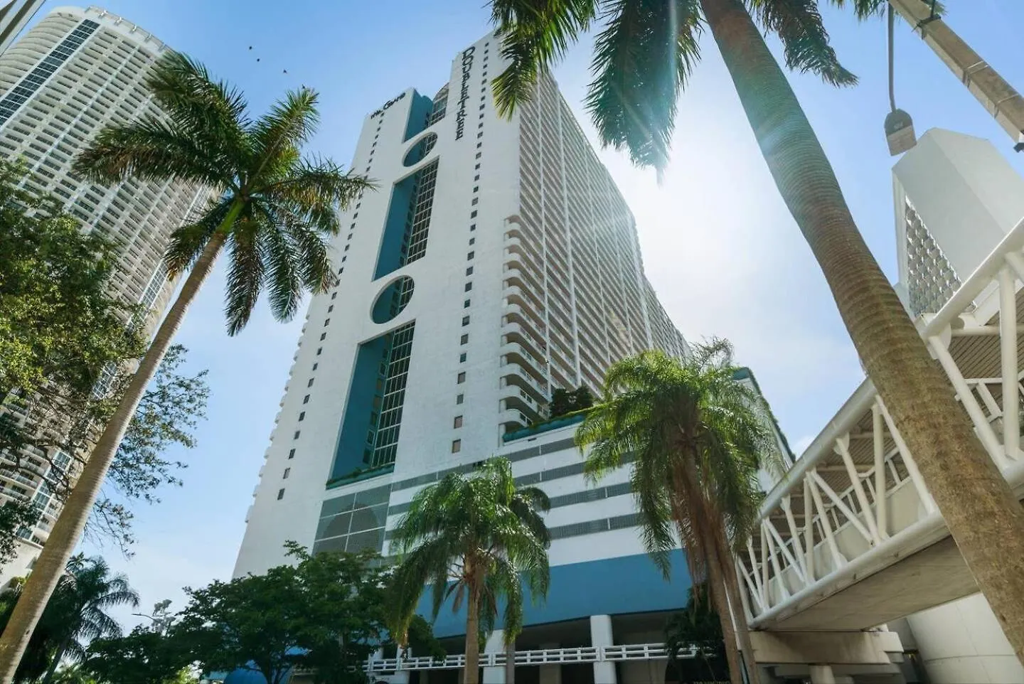 Beautiful Water & Park Views, Remodeled, Wfh Office * Miami