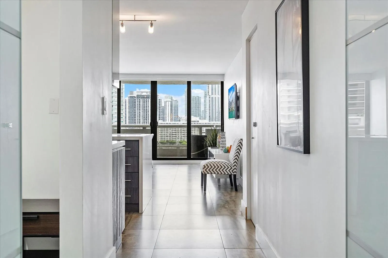 Beautiful Water & Park Views, Remodeled, Wfh Office *
