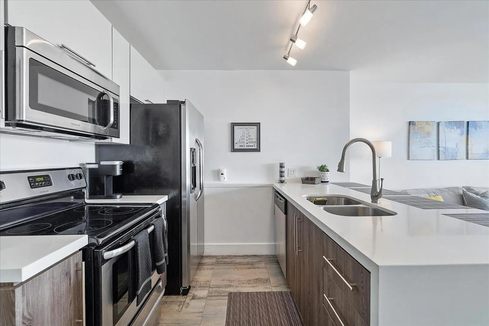 Beautiful Water & Park Views, Remodeled, Wfh Office Apartment Miami