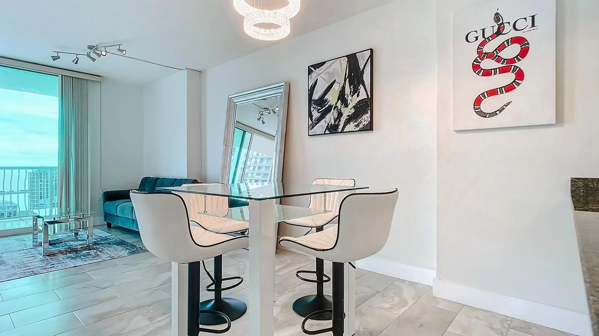 Fabulous In Brickell Apartment *