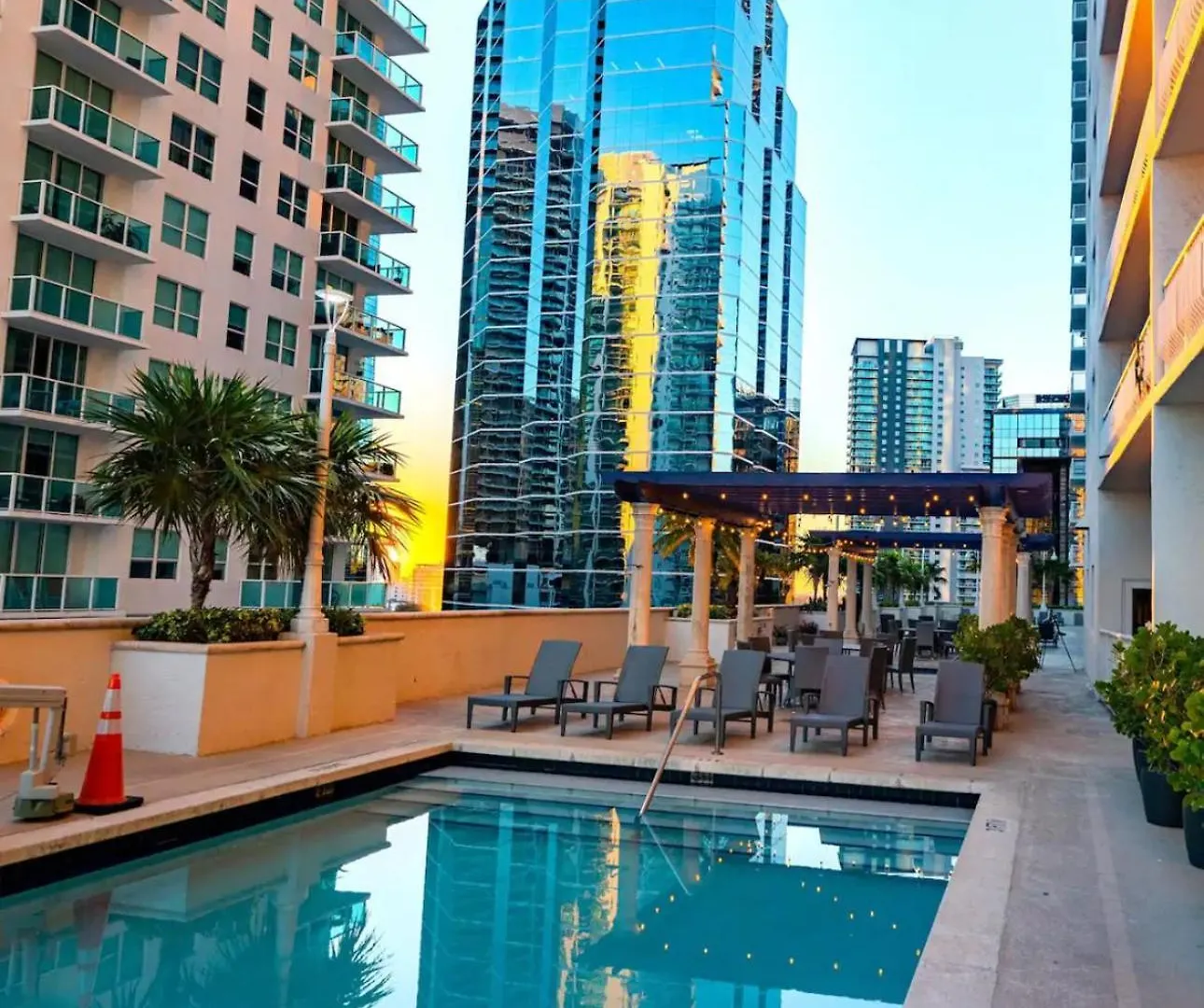 Unique 1 Bed 1 Bath • Brickell • Bay & Views Miami