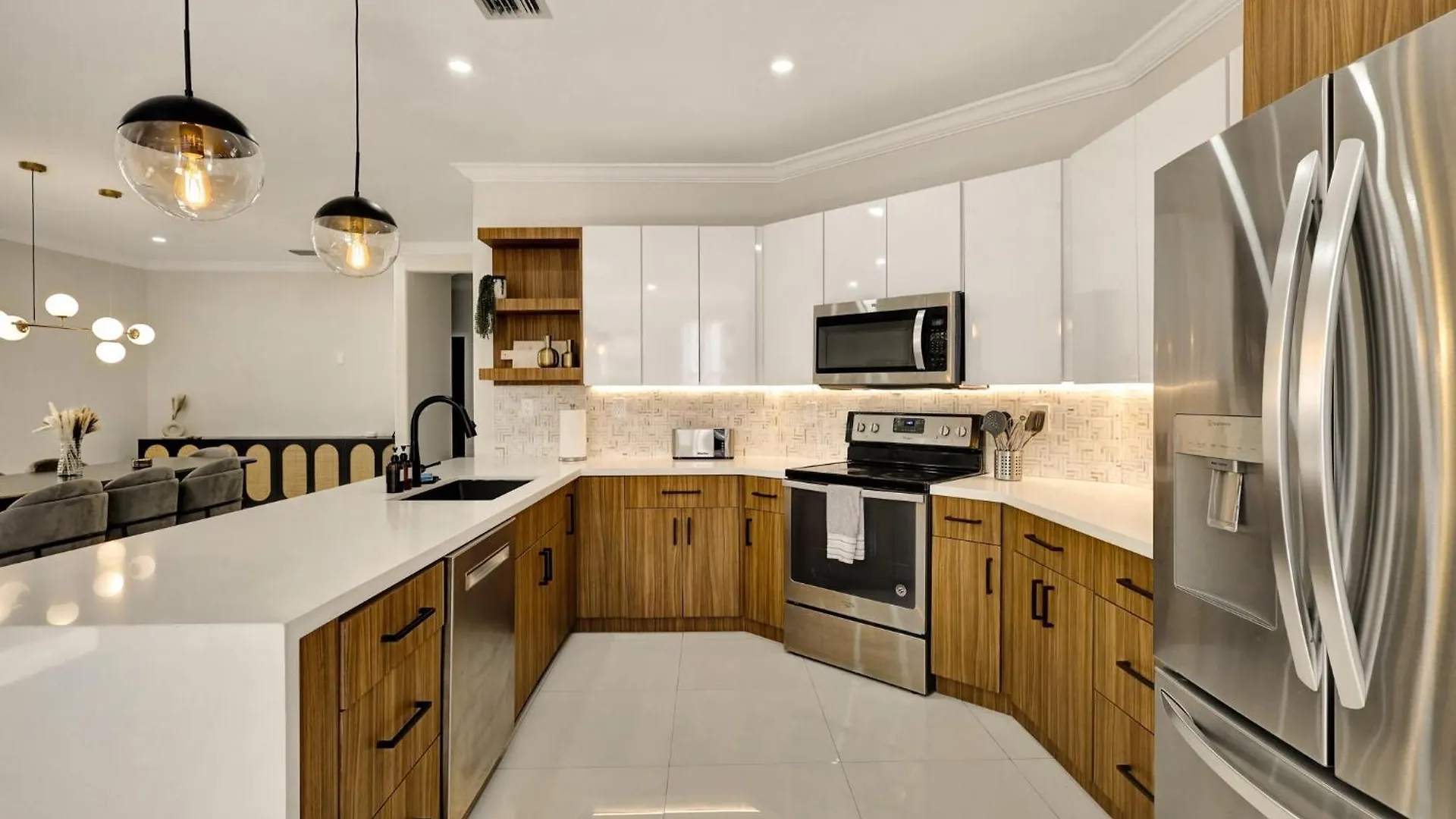 Luxe Pool, Bbq & Fire Pit - 5 Min To Dolphinmall * Miami