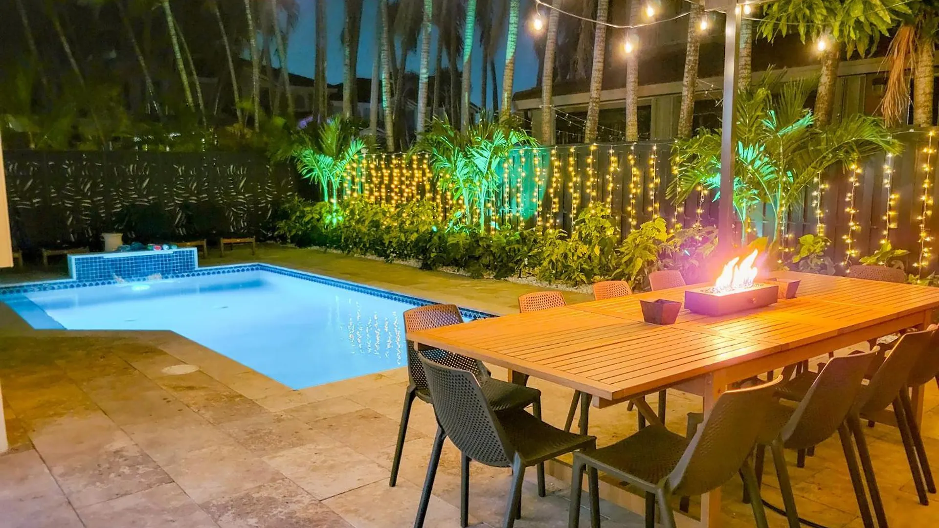 Luxe Pool, Bbq & Fire Pit - 5 Min To Dolphinmall Ferienhaus Miami