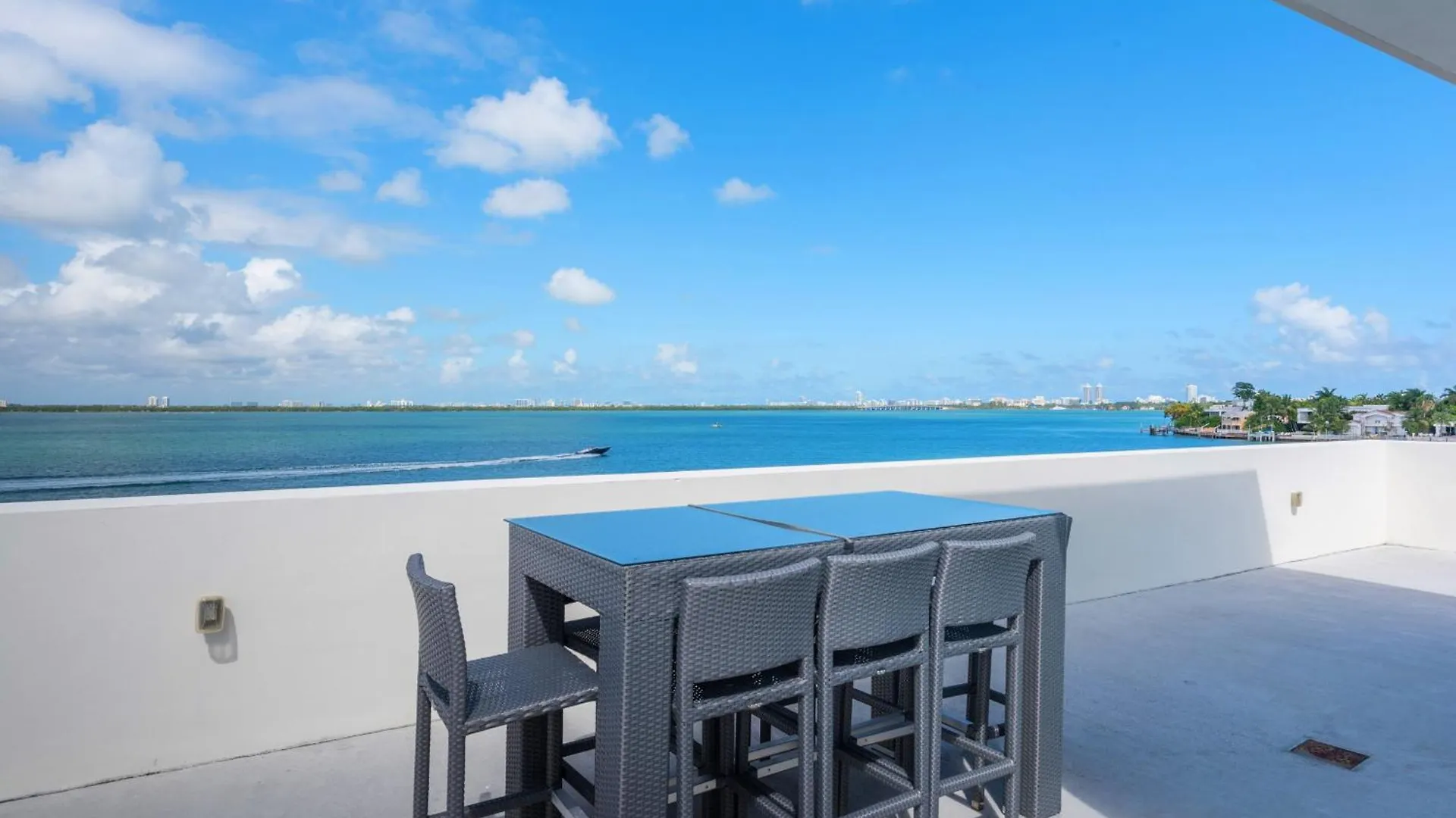 Villa Discover Paradise Your Exclusive Waterfront Escape