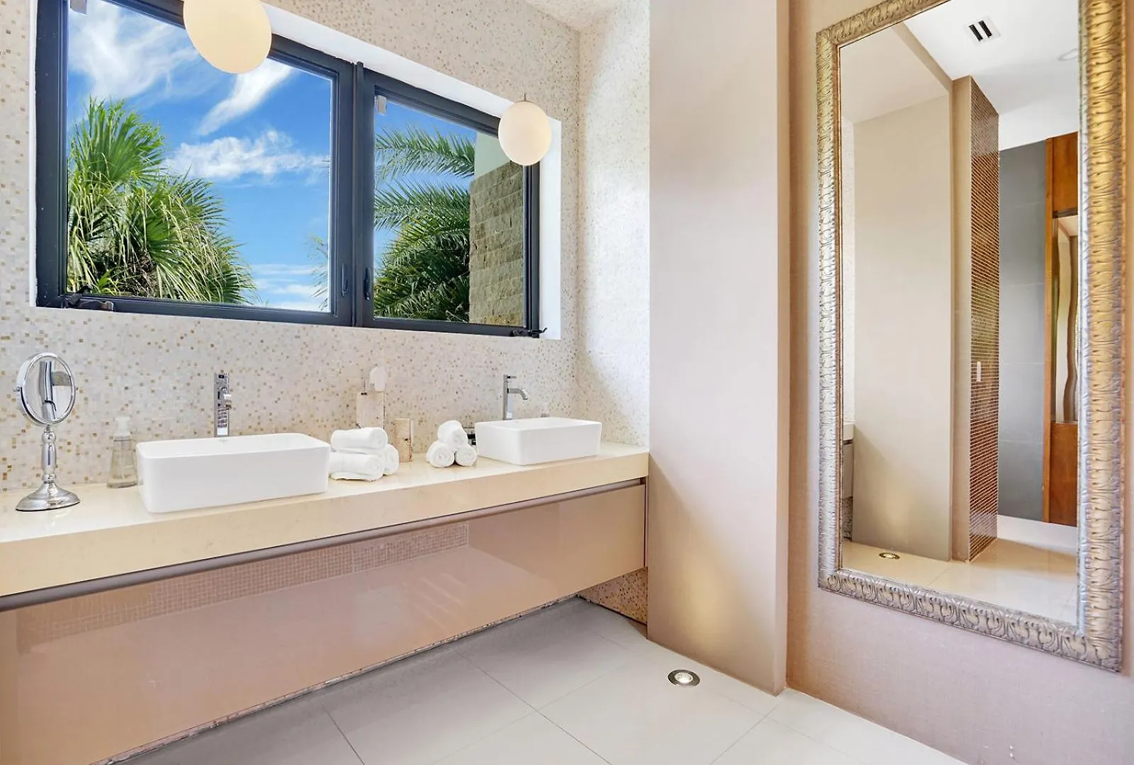 Experience Warmth & Comfort In Our Stylish Balinese Waterfront