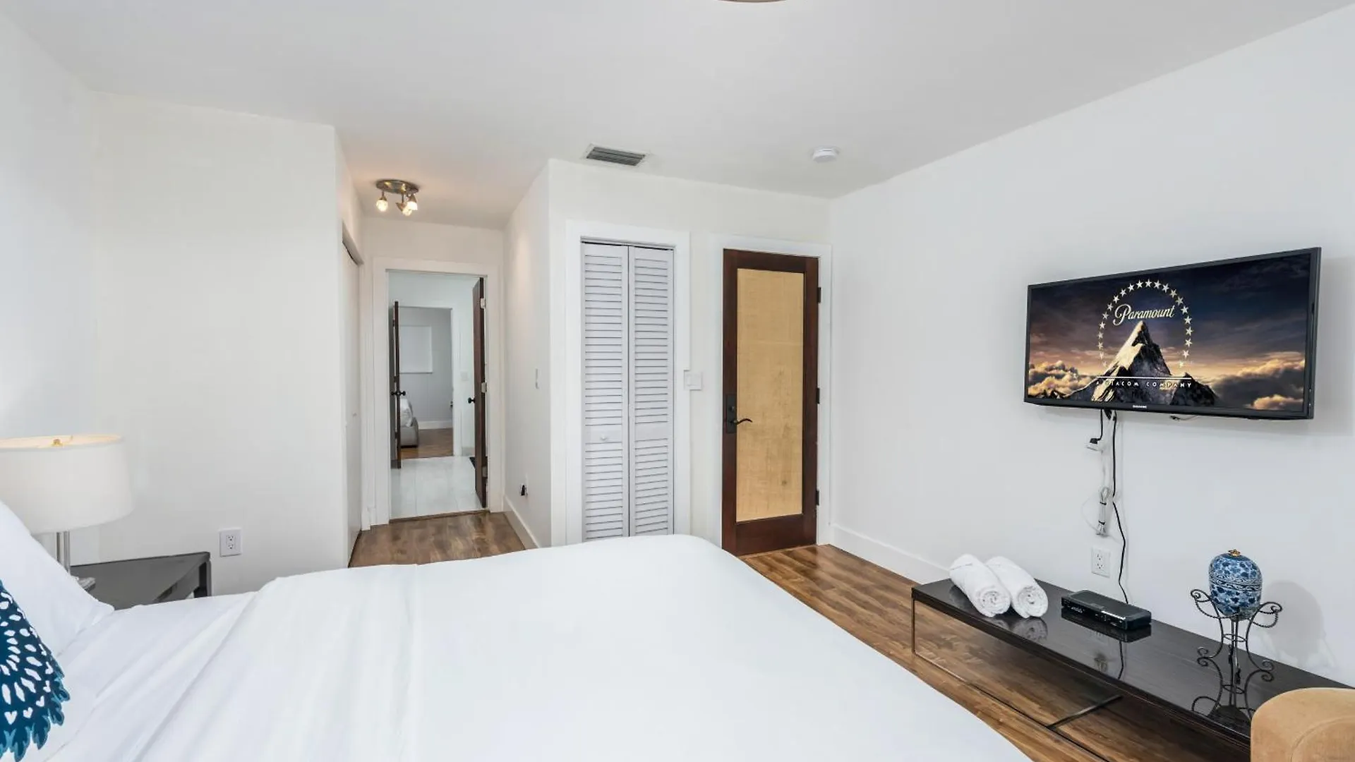 Discover Serenity By The Your Exclusive Escape! Villa