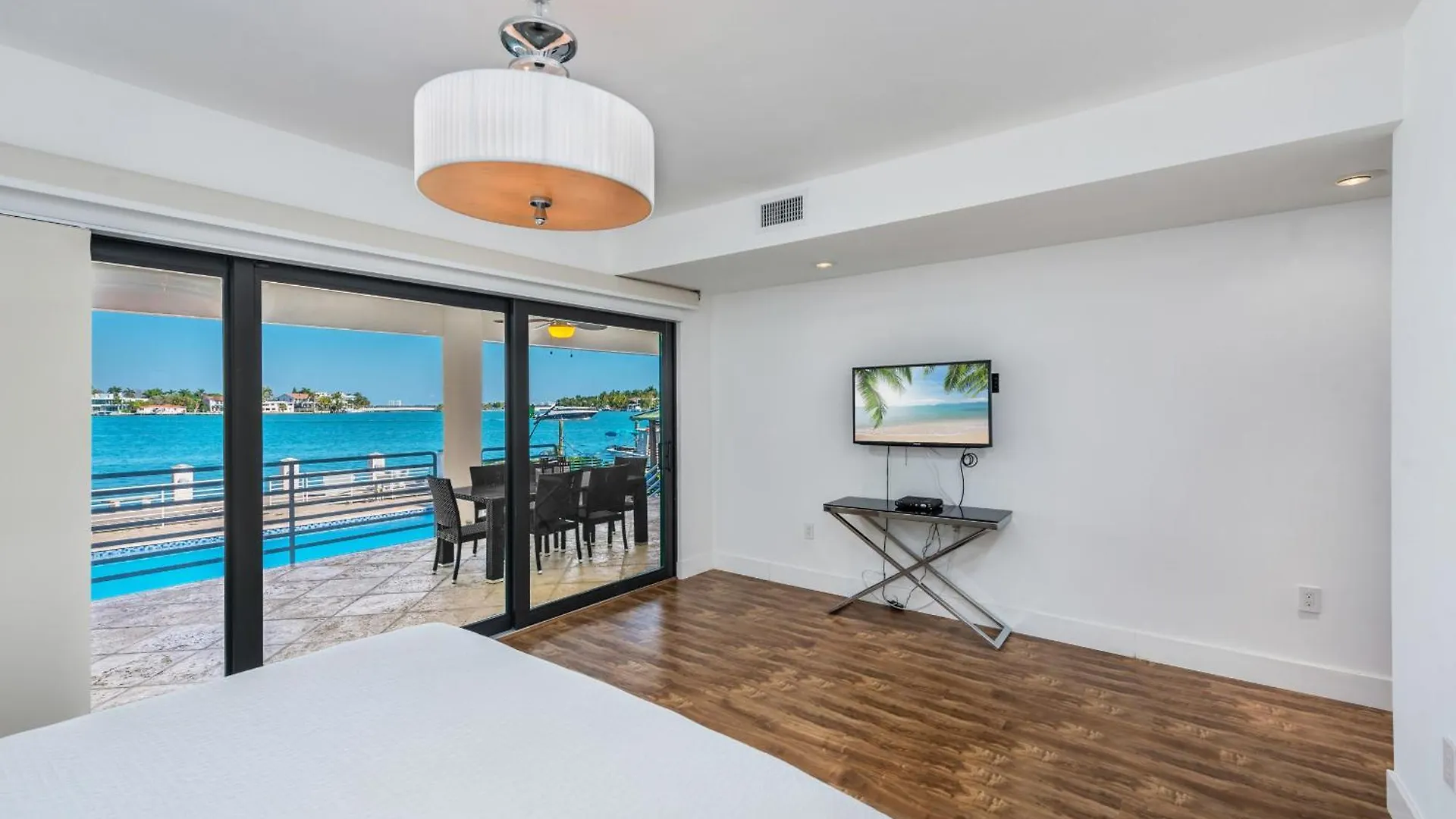 Villa Discover Serenity By The Your Exclusive Escape! Miami