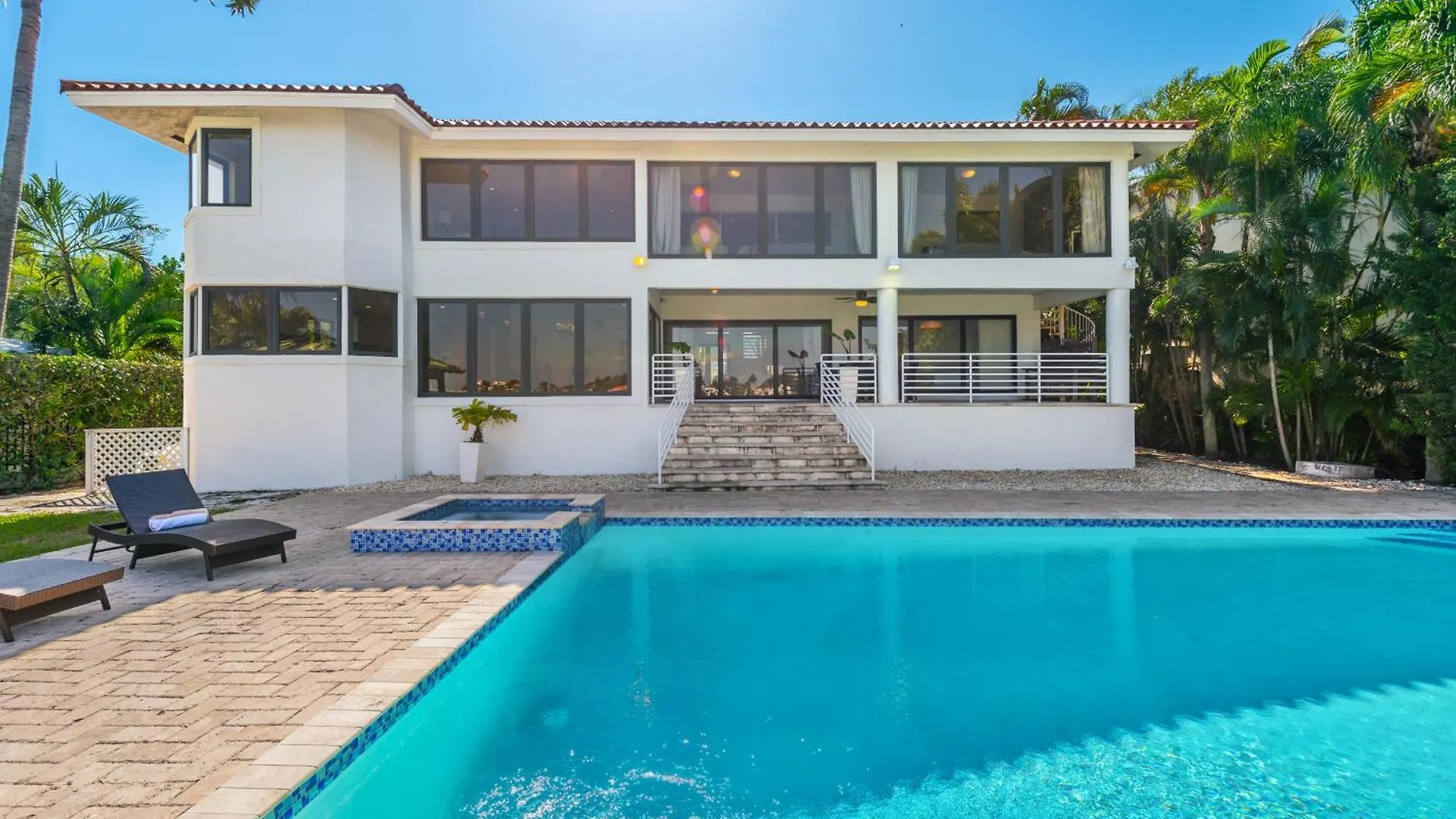 Discover Serenity By The Your Exclusive Escape! Miami