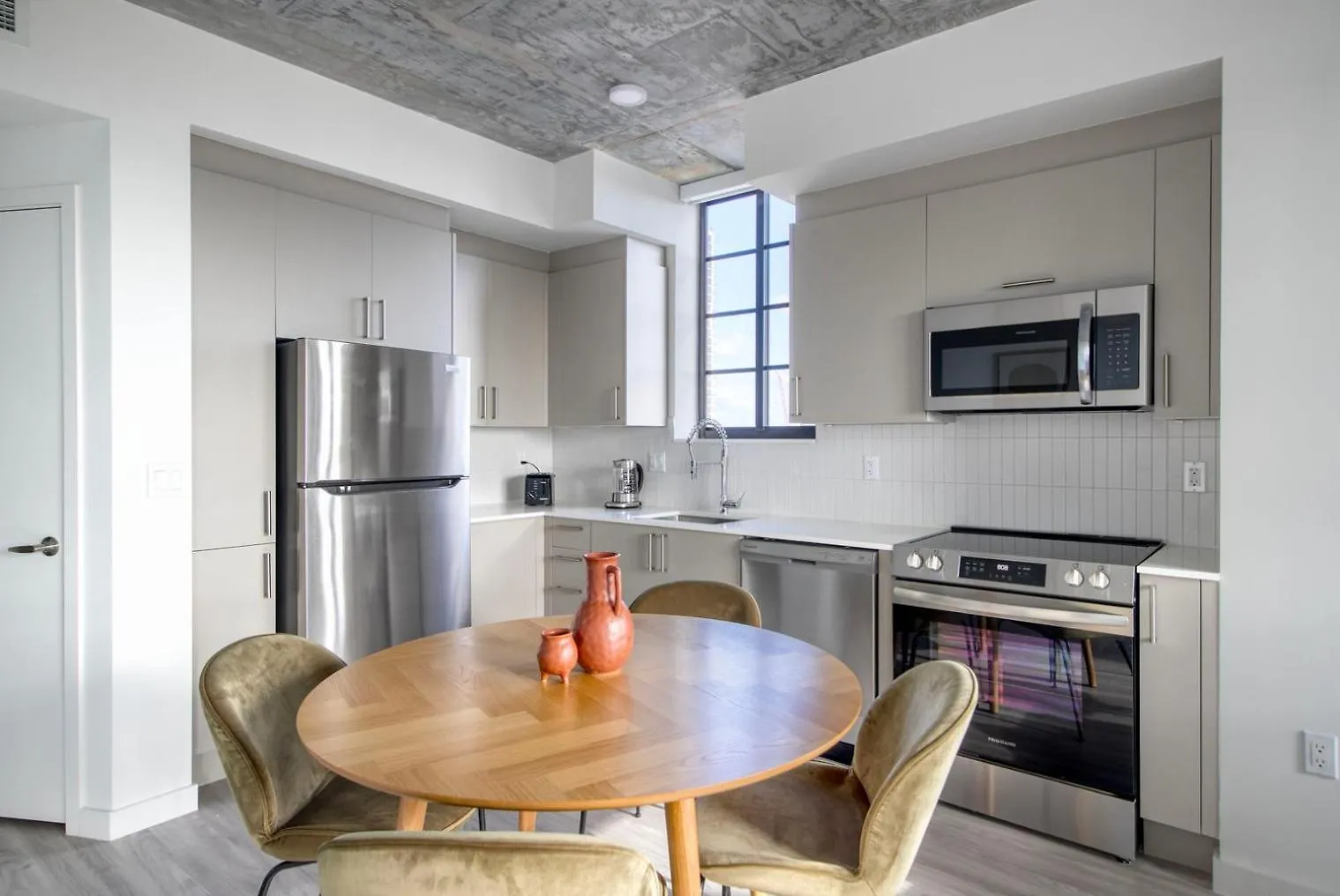 Apartment Blueground Wynwood Gym Roof Pool Nr Dining Mia-98 Miami