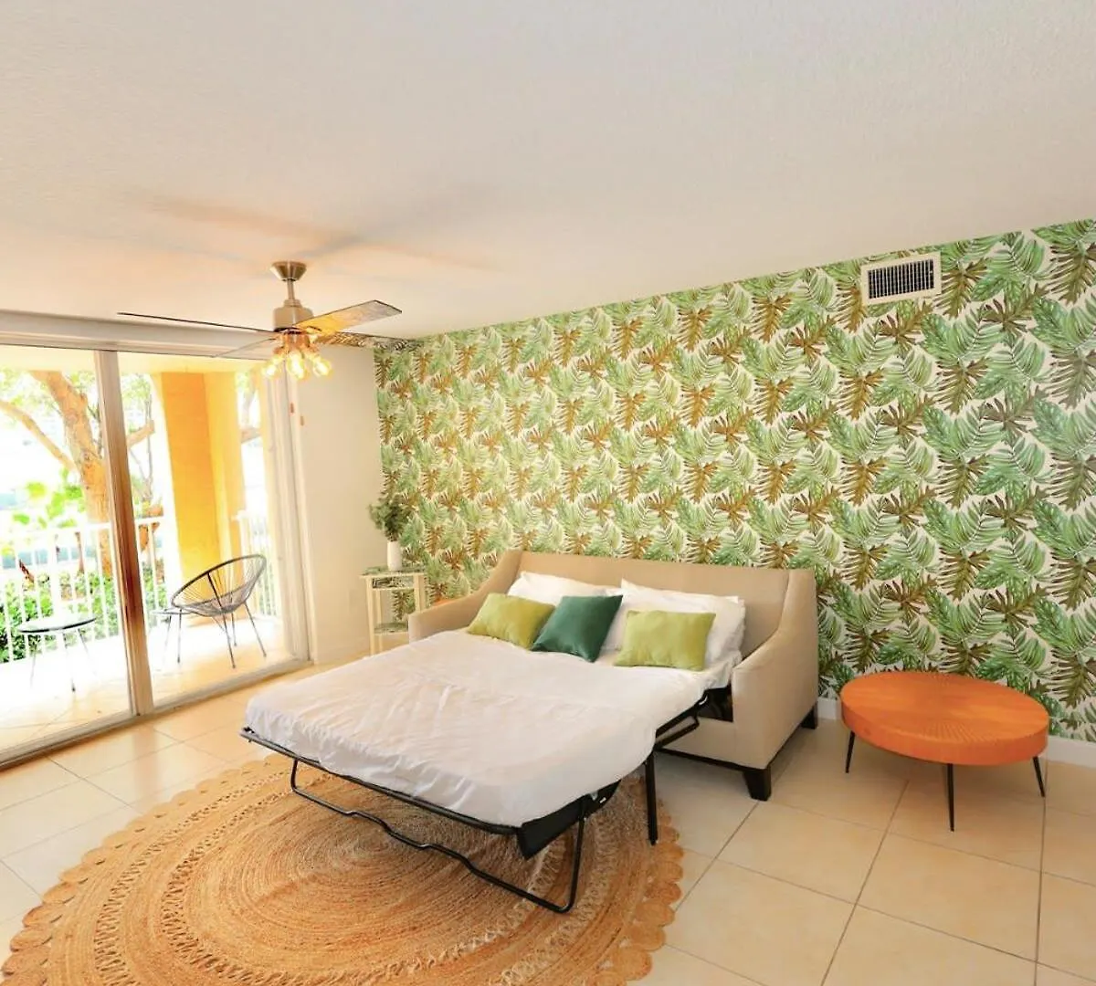 2 Luxury Bedrooms At Yacht Club De Aventura