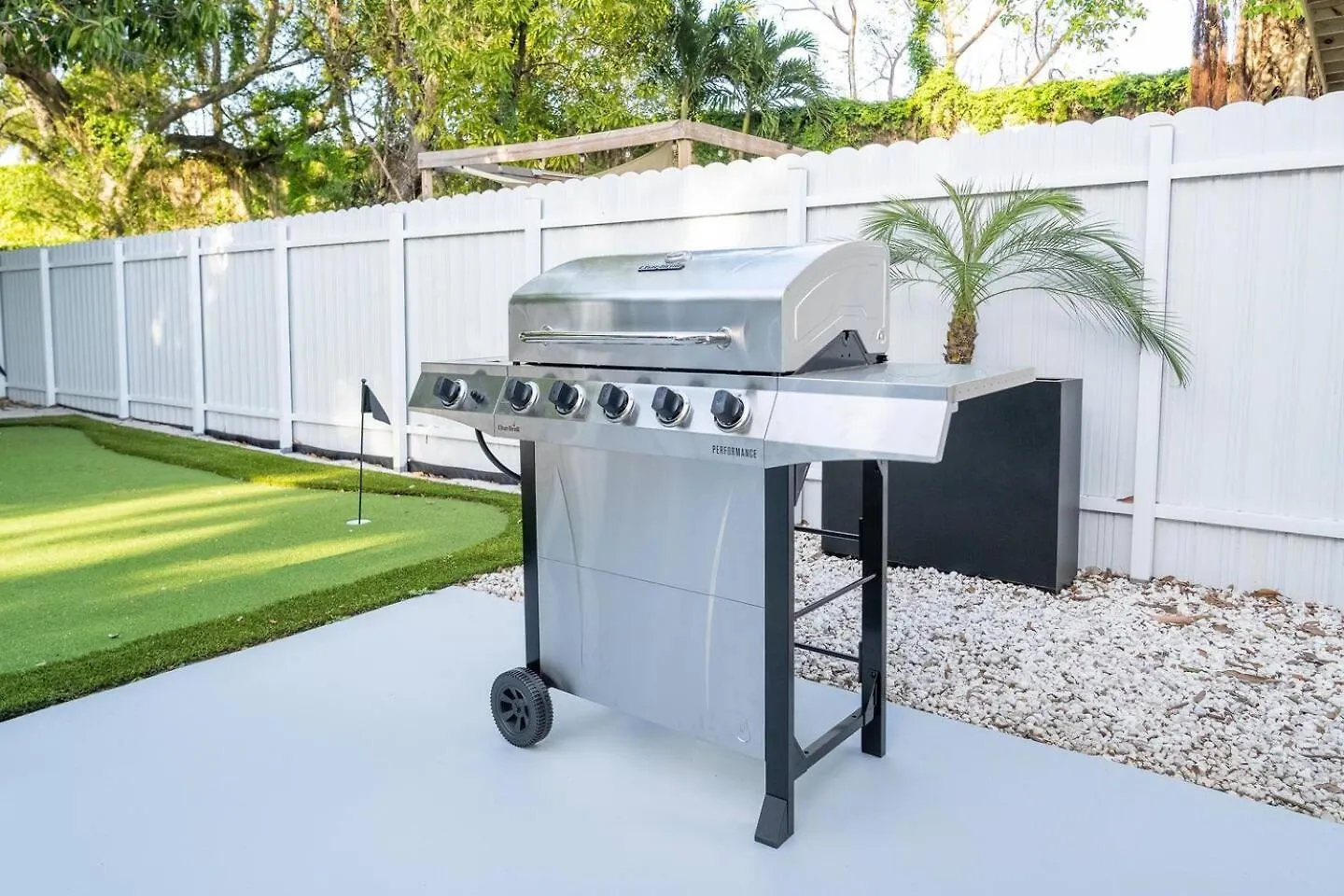 Apartment 5br Hottubpooltableminigolf 7 Min To Wynwood *