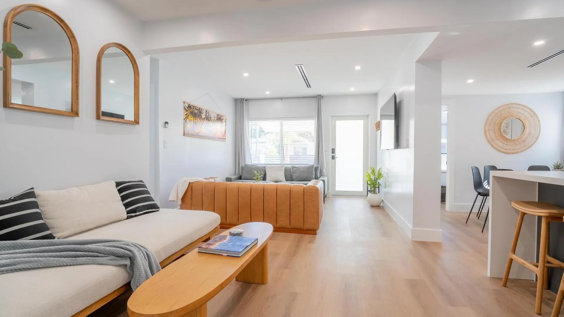Apartment 5br Hottubpooltableminigolf 7 Min To Wynwood